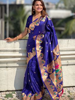 Suha - Women Purple Silk Blend Floral Saree with Unstitched Blouse
