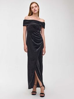 Cover Story - Black Velvet Dress