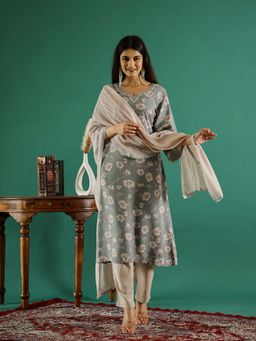 Rangdeep - Gahan Women Floral Embroidered Regular Kurta With Pant & Dupatta