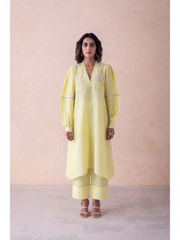 LABEL NAARITI - Yellow Embroidered Anya Kurta with Pant (Set of 2)