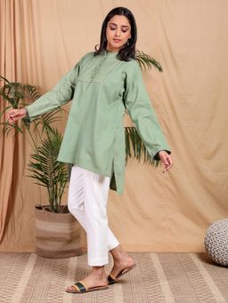 Mushio - Hariyali Kurta with Thread Work
