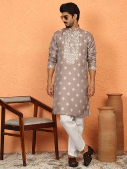 KRAFT INDIA LUXE - Beige Silk Blend Geometric Kurta