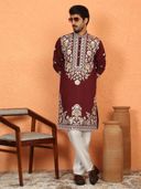 Maroon color option, Currently selected