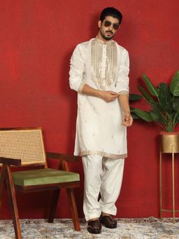 KRAFT INDIA LUXE - Cream Cotton Silk Embroidered Kurta with Salwar