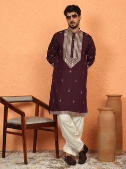 KRAFT INDIA LUXE - Wine Cotton Silk Embroidered Kurta with Salwar
