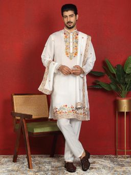 KRAFT INDIA LUXE - White Cotton Silk Floral Kurta With Pant & Dupatta
