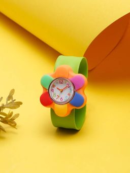 Stol'N - Green Creative Design Slap Stick Wrist Watch
