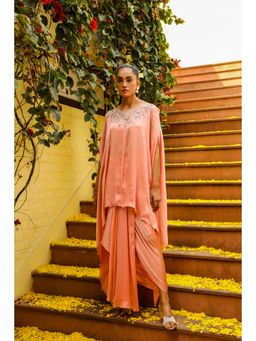 Ajiesh Oberoi - Peach Rhythm Cape Sleeve Tunic with Skirt (Set of 2)