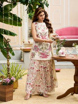 W - Floral White Straight Kurta with Flared Pant and Dupatta