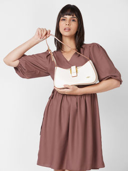 Globus - Women White Solid Buckle Detail Adjustable Handle Handheld Bag (Free Size)