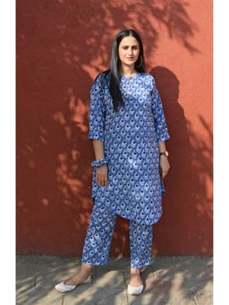 HOUSE OF MOXA - Blue and White Floral Hand Block Printed Antifit Co-Ord (Set of 2)