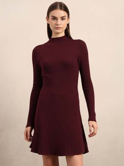 VERO MODA - Ribbed Knitted Skater Dress - Red