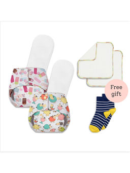 BASIC - Pack Of 2 Freesize Cloth Diapers With Free Pair Of Wipes And Socks For Baby 0-3 Yrs