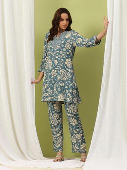 Nayam by lakshita - Women Blue Viscose Rayon Floral Kurta with Palazzo (Set of 2)