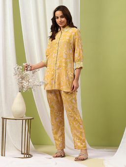 Nayam by lakshita - Women Yellow Cotton Blend Floral Kurta with Palazzo (Set of 2)