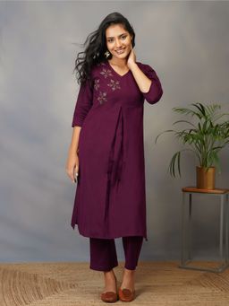 Akiso - Mulberry (purple) Straight Kurta With Ajrak Applique Work Set With Pants (Set of 2)