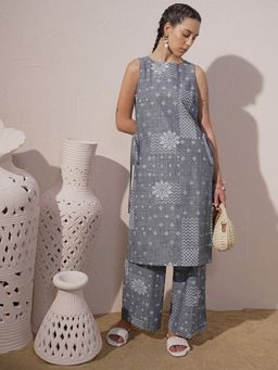 VISHUDH - Women Blue Printed Co-ord (Set of 2)