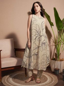 VISHUDH - Women Beige Floral Co-ord (Set of 2)