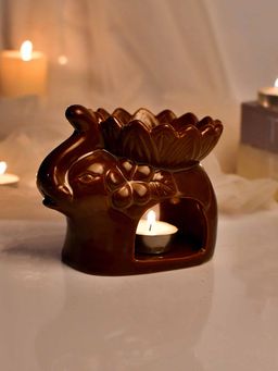 Tayhaa - Elephant Shape Oil Diffuser - Brown