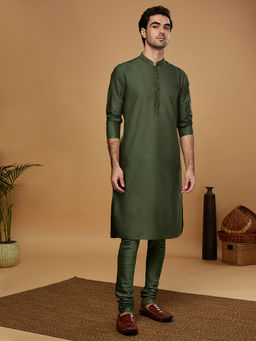 KISAH - Men Green Kurta with Churidar (Set of 2)