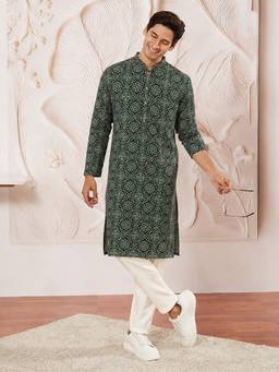 Vastramay - Men Dark Green Rayon Kurta with Pyjama