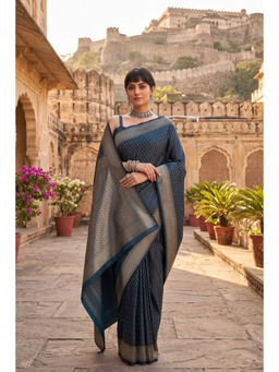 Monjolika Fashion - Womens Teal Handloom Saree with Unstitched Blouse