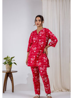 Studio Rabha - Women Red Gulmohar Kurta With Pant