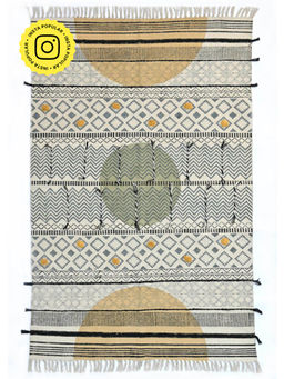 ART AVENUE - Dignity Hand Block Printed Cotton Floor Rug with Tassels