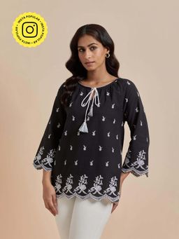 Mukul - Black The Tassels & Threads Top