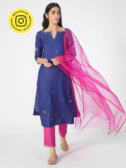 Okhai - Daystar Embroidered Kurta Pant Dupatta (Set of 3)