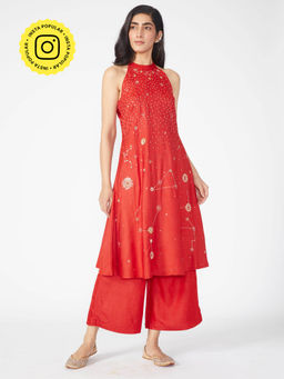 Okhai - Helios Embroidered Kurta Pant Dupatta (Set of 3)