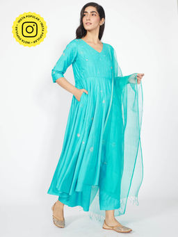 Okhai - Orion Embroidered Kurta Pant Dupatta (Set of 3)