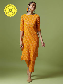 Okhai - Yellow Golden Dust Hand Embroidered Mirror Work Pure Cotton Kurta Pant (Set of 2)