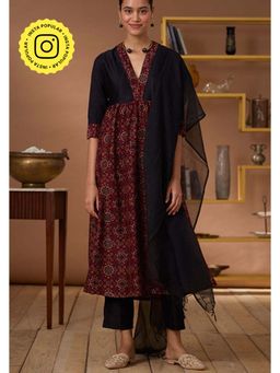 Okhai - Amber Flames Handblock Printed Chanderi Silk Ajrakh Kurta Pant Set