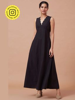 Okhai - Impulse' Pure Cotton Hand Embroidered Dress