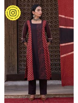 Okhai - Medallion Cotton Ajrakh Black Kurta With Pant