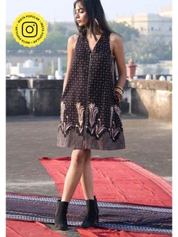 Okhai - Cinder Cotton Twill Ajrakh Sleeveless Black Knee Length Dress