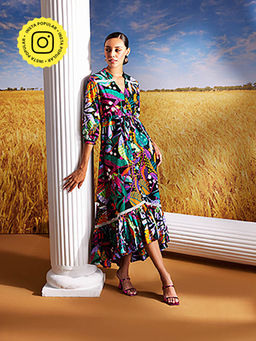 STTAVOSS - Maira Midi Dress