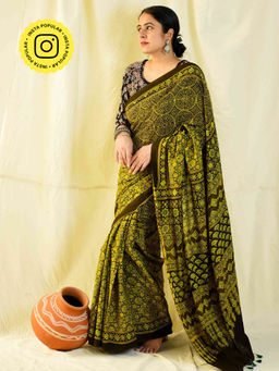 Sundarii - Kashish-Ajrakh Hand Block Printed Mul Cotton Saree with Unstitched Blouse