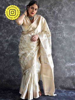 Sundarii - Mausiki Silk Floral Woven Saree with Unstitched Blouse
