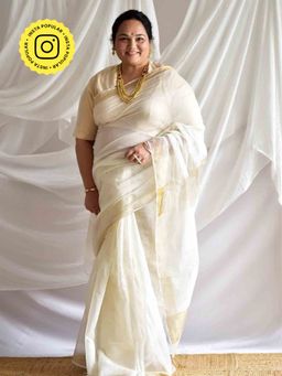 Sundarii - White Mahram Kota Doria Saree with Unstitched Blouse