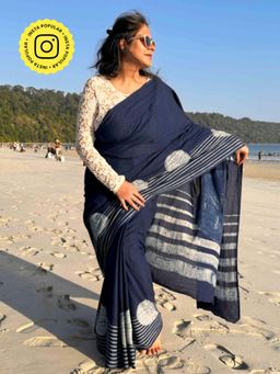 Sundarii - Sundown Navy Blue Mul Cotton Saree with Unstitched Blouse