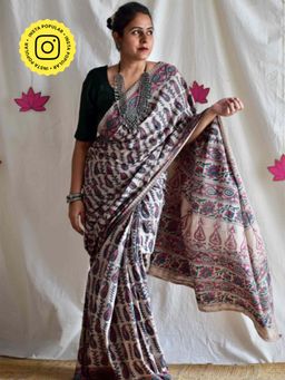 Sundarii - Buta - Kalamkari Printed Saree with Unstitched Blouse
