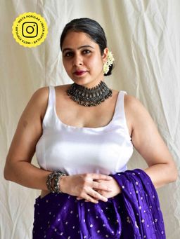 Sundarii - Bella - Satin Stitched Blouse