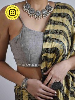 Sundarii - Kaala Organic Kala Cotton Kutch Mirror Work Stitched Blouse