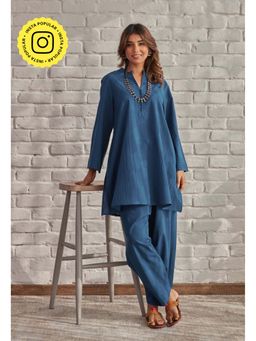 Tara-C-Tara - Blue Solid Mandarin Collar Kurta with Pant