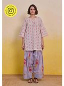 Pink color option, Sold out, Currently selected