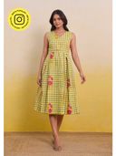 Yellow color option, Sold out, Currently selected