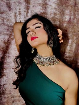 Tussya by Shreya - Jodha Choker Set