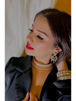 Tussya by Shreya - Diana Choker